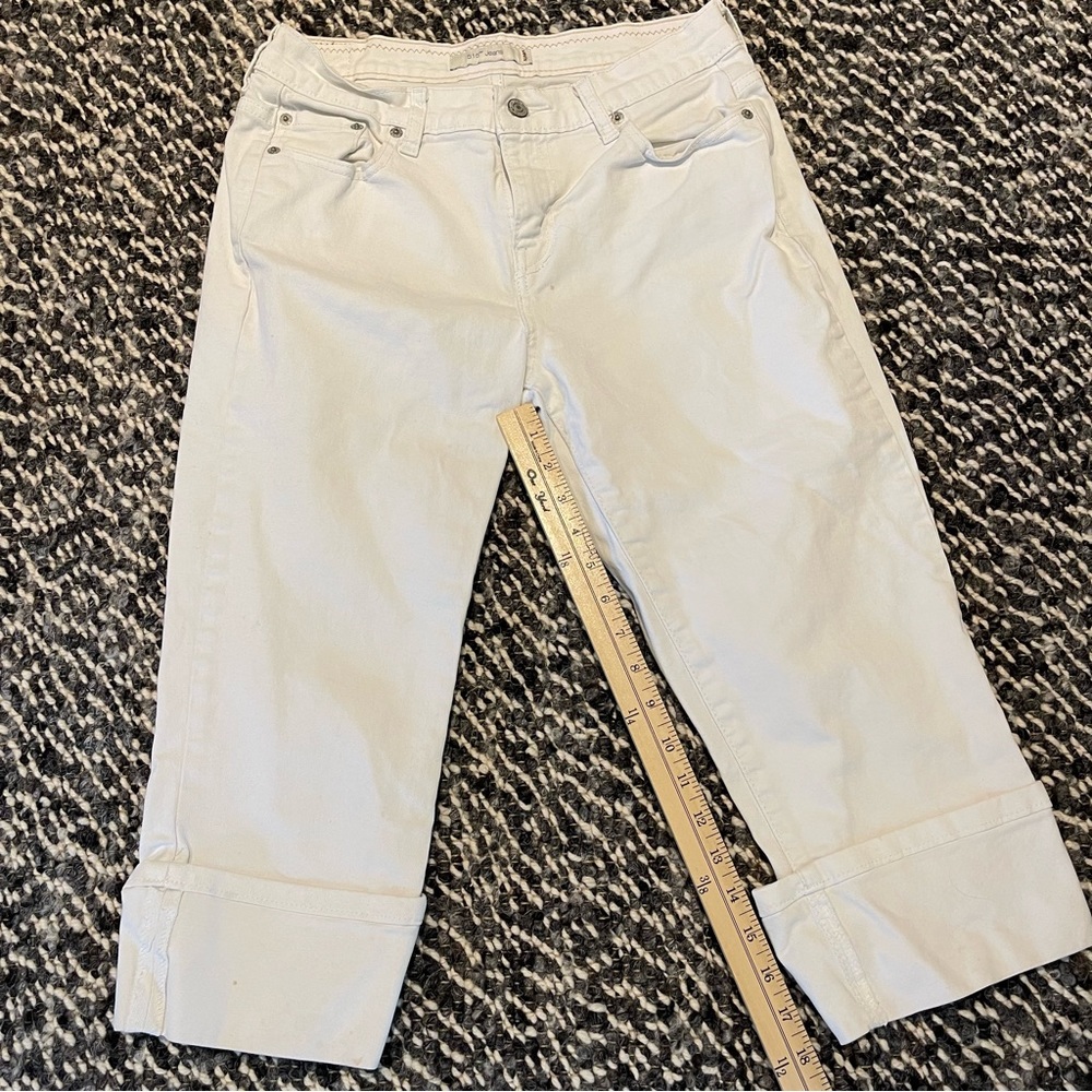 Levi’s 515 cuffed Capri white jeans 6